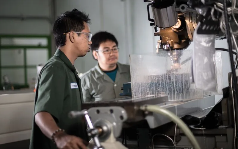 Manufacturing excellence — packaging machinery factory floor